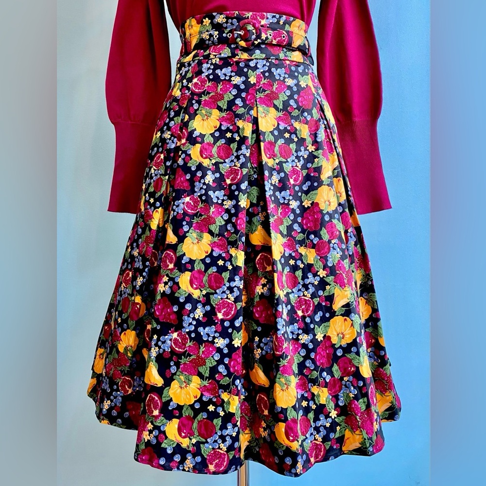 Collectif ModCloth Fruit Bowl Laken Skirt with Belt